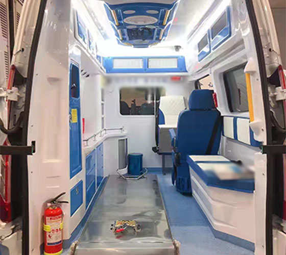 威宁车辆内部展示